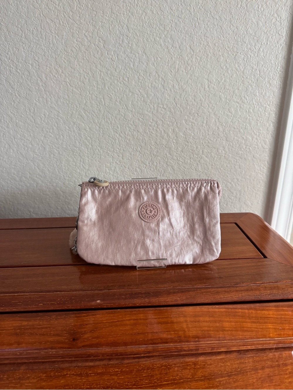 Kipling Rose Metallic Pouch